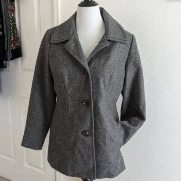 London Fog Jackets & Blazers - Grey Wool Blend 4 button coat by London Fog in VG condition
